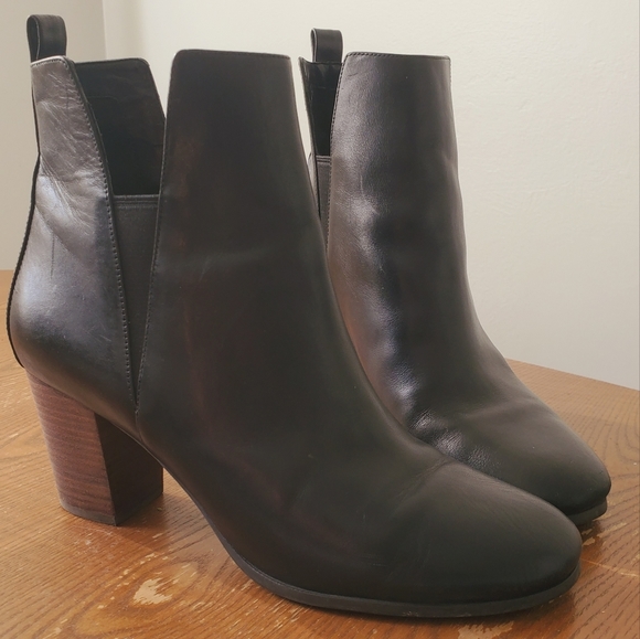 Cole Haan Shoes - Cole Haan Womens Cassidy II Ankle Boots Black Leather Stacked Heels Pull Ons 8.5
